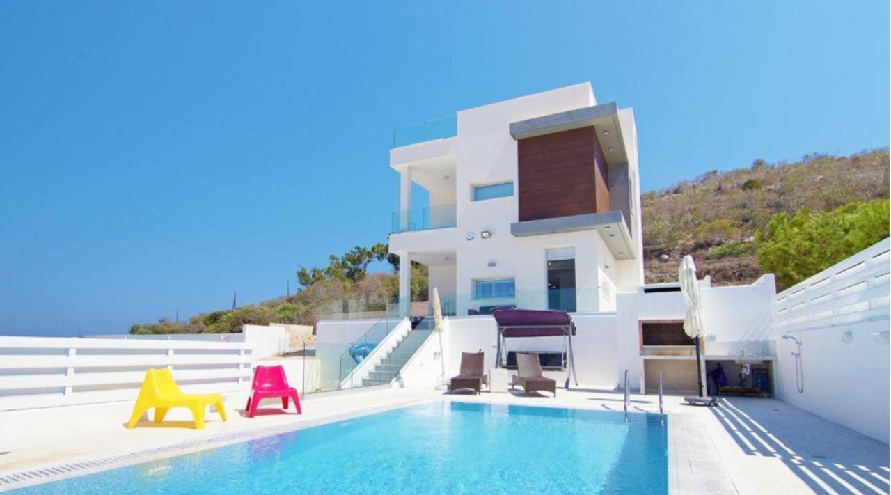 Villa Spathele パラリムニ エクステリア 写真