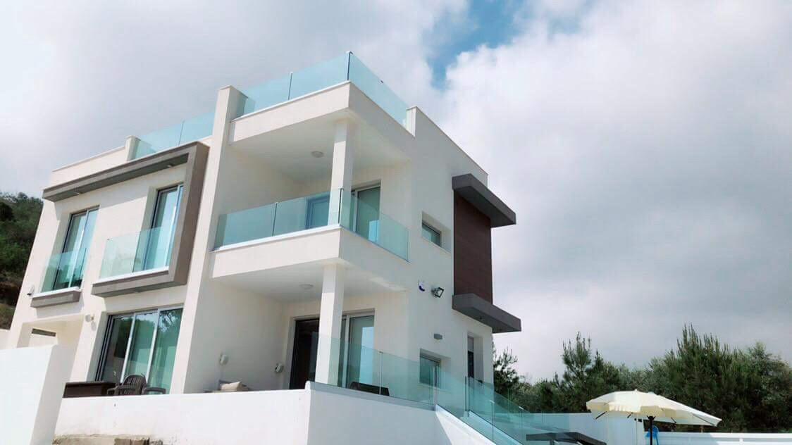 Villa Spathele パラリムニ エクステリア 写真